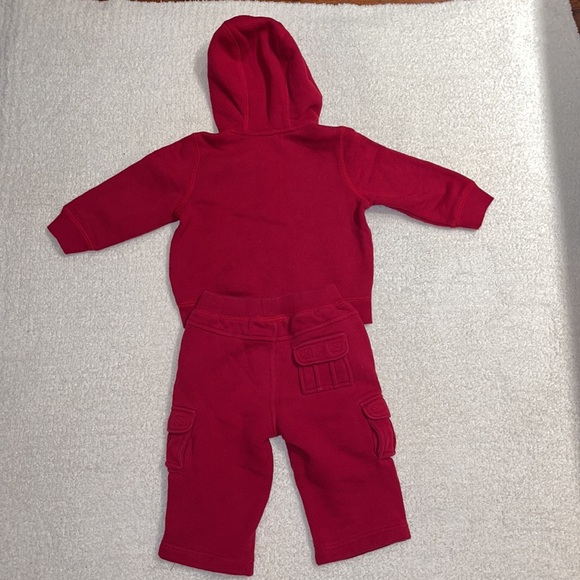 Baby Gap Red 2 piece Pants and Hoodie - Picture 3 of 4